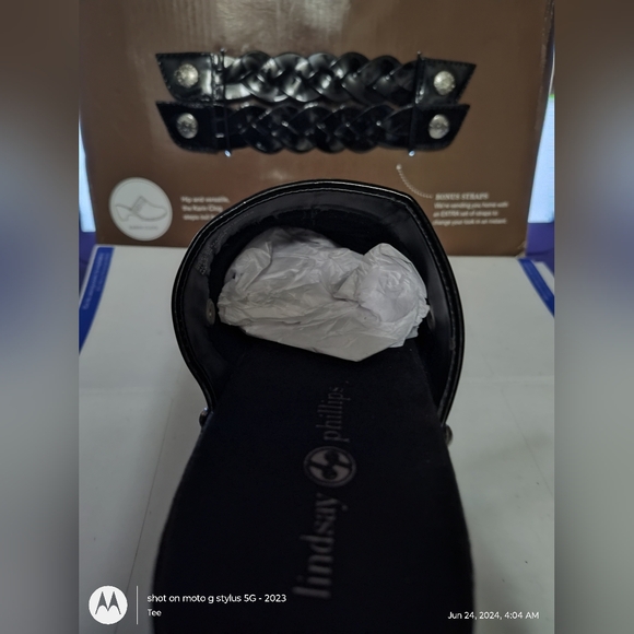 Women's Lindsay Phillips clogs size 8 - Picture 12 of 15